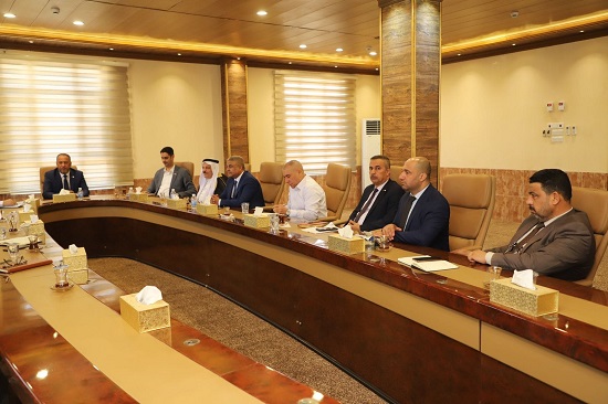 Towards strengthening research cooperation with the industrial sector - Director of the Center attends a meeting with the Industrial Advisory Council